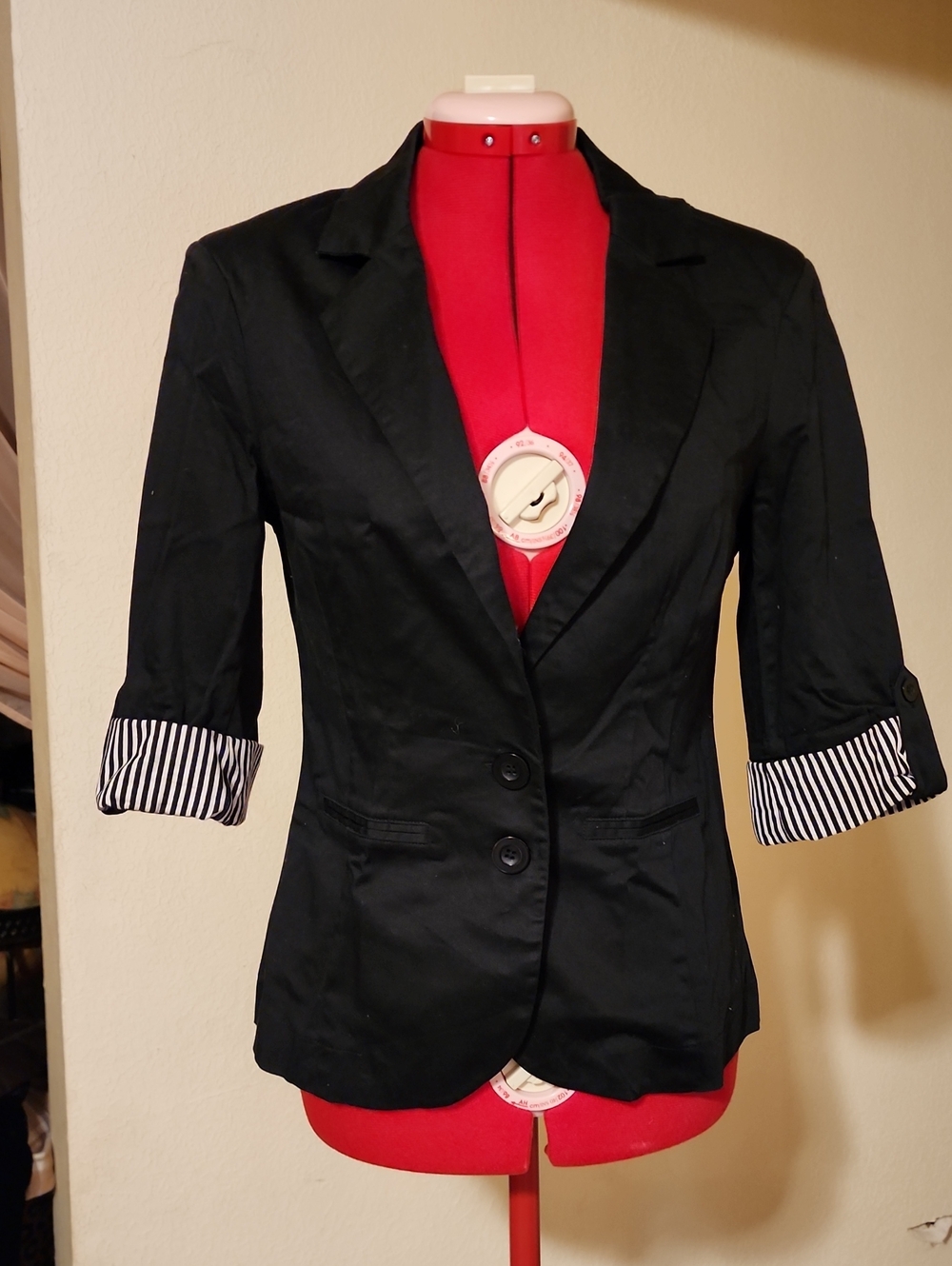 2b bebe Black Tailored 3/4 Sleeve Blazer Striped Cuffs Size S